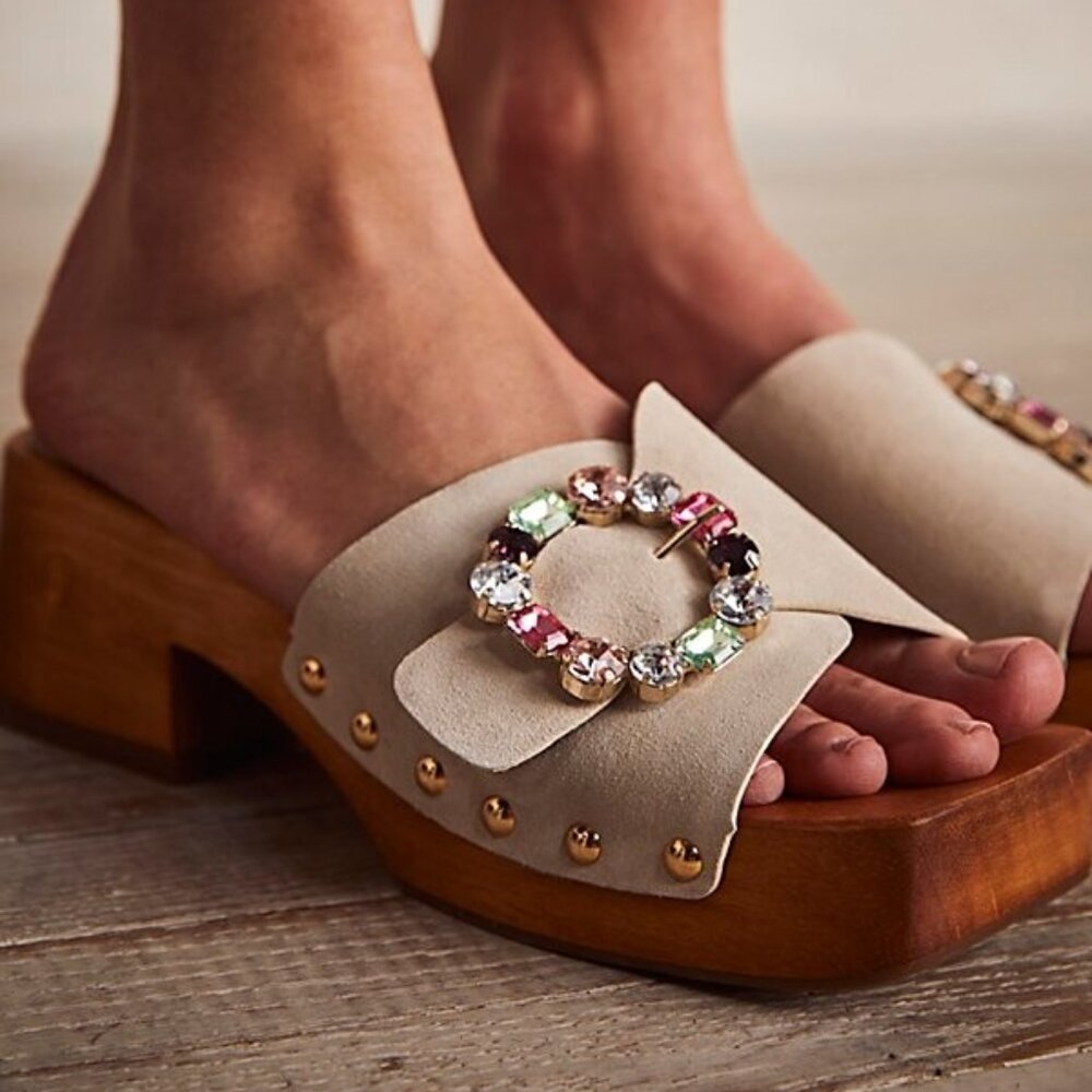 Vicenza Wooden Mule Heels - Anthropologie